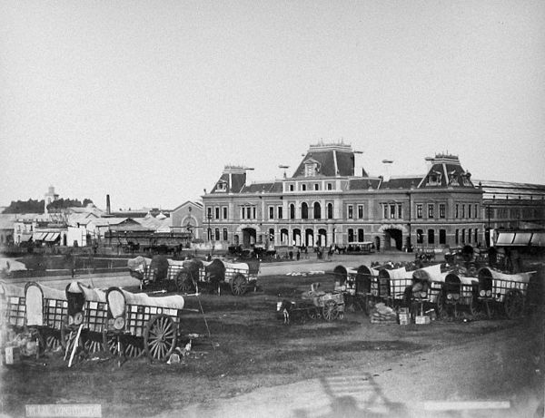 The Plaza Constitución and the second railway station in 1885