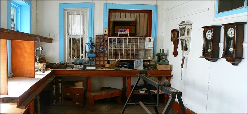 File:Port Elizabeth Fischers Building old watchmakers workshop.JPG