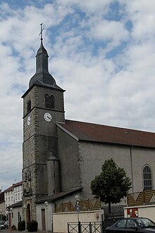 L'église de l'Exaltation de la Sainte-Croix.