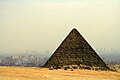 Pyramid of Menkaure in front of Cairo.jpg