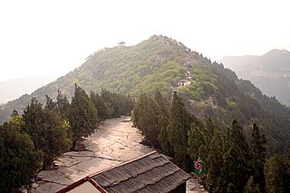 <span class="mw-page-title-main">Thousand Buddha Mountain</span> Hill in Shandong, China