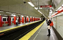 Red Line platforms at Park Street station Red Line platforms at Park Street station, October 2013.jpg