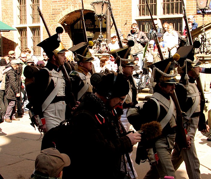 File:Reenactment of the entry of Napoleon to Gdańsk after siege - 55.jpg