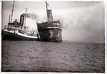 Буксировка лайнера L'Atlantique в январе 1933 года. Jpg