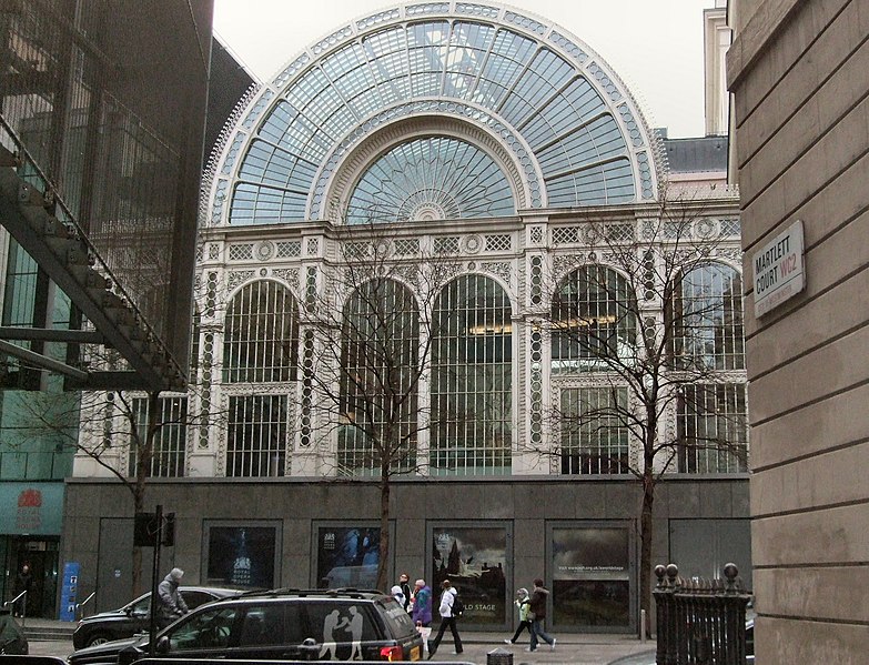 File:Royal Opera House, Bow Street - geograph.org.uk - 2197938.jpg