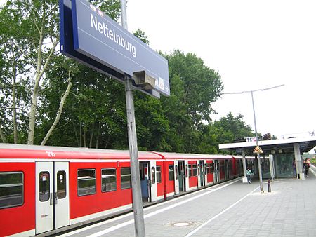 S Bahn Station Nettelnburg