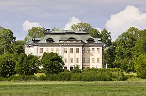 Salsta slott sett från parken