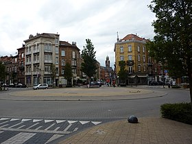 A Place de Helmet cikk illusztráló képe