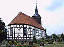 Dorfkirche mit Kirchhof und Pfarrhaus