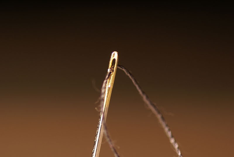 Image:Sewing needle eye with thread.jpg