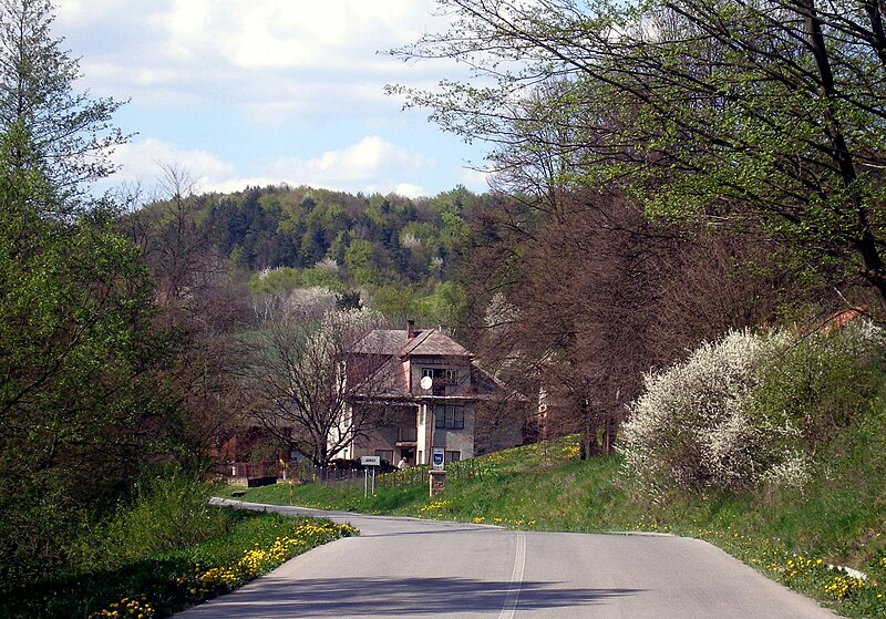 File:Slovakia Sariska highlands 260.jpg