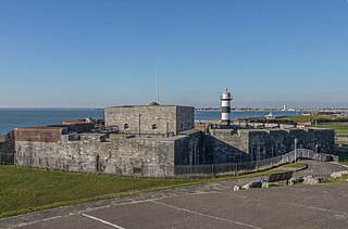 <span class="mw-page-title-main">Southsea Castle</span> Castle in Portsmouth, Hampshire, UK