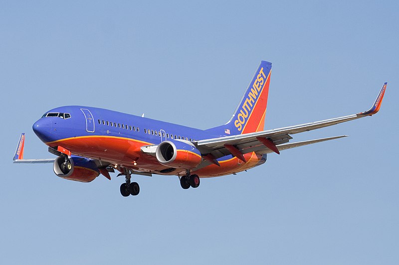 File:Southwest Airlines Boeing 737-700 N231WN.jpg