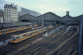 Turbotrains à Paris-Saint-Lazare en 1984.