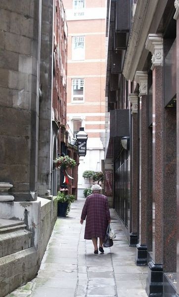 File:St Michael's Alley - geograph.org.uk - 500023.jpg