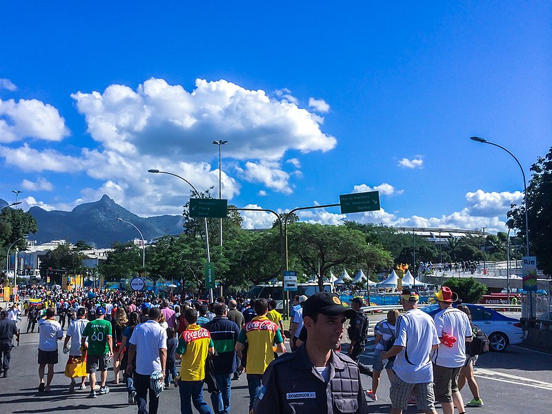 File:Stadion Rio de Janeiro WM 2014 (21956001640).jpg