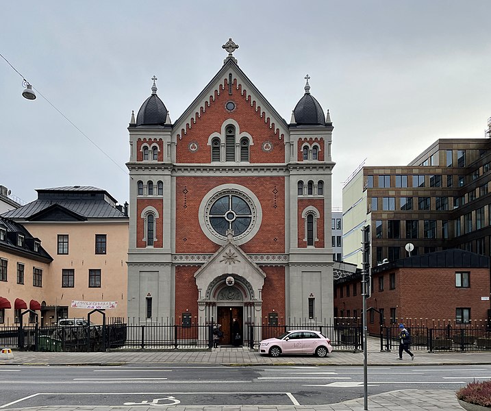 File:Stockholms katolska domkyrka 03.jpg