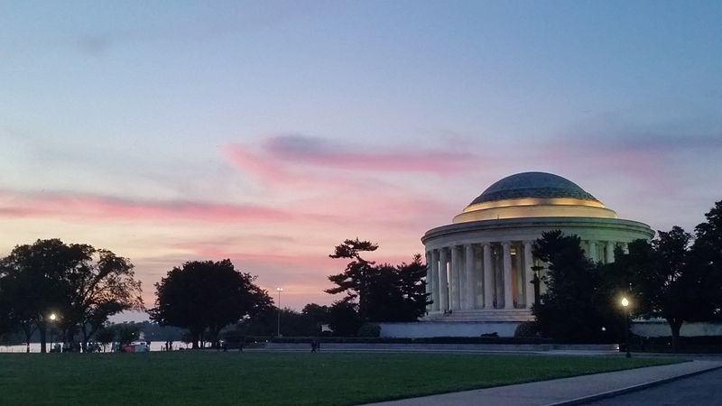 File:Sunset and clouds at the Jefferson Memorial.jpg