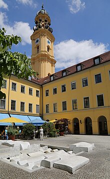 Datei:Theatinerkloster_München_7438.jpg