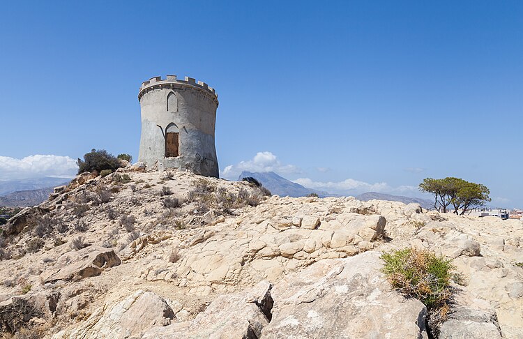 Сторожевая башня Мальядета в Вильяхойосе (Испания)