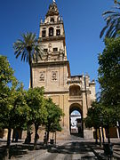 Mezquita-Catedral De Córdoba: Denominación, Historia, Exteriores del edificio