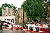 Tour boats on the Ouse Tour boats on the River Ouse.jpg