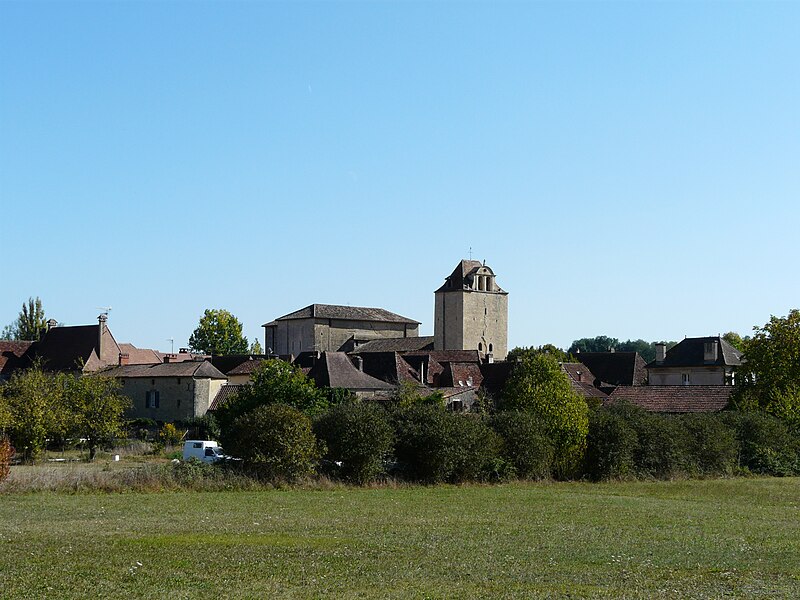 File:Trémolat village (1).jpg