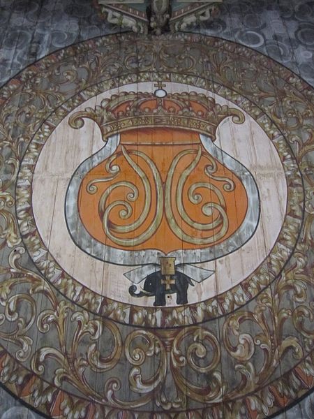 File:Tylldalen kirke - Kristian VIs monogram.jpg