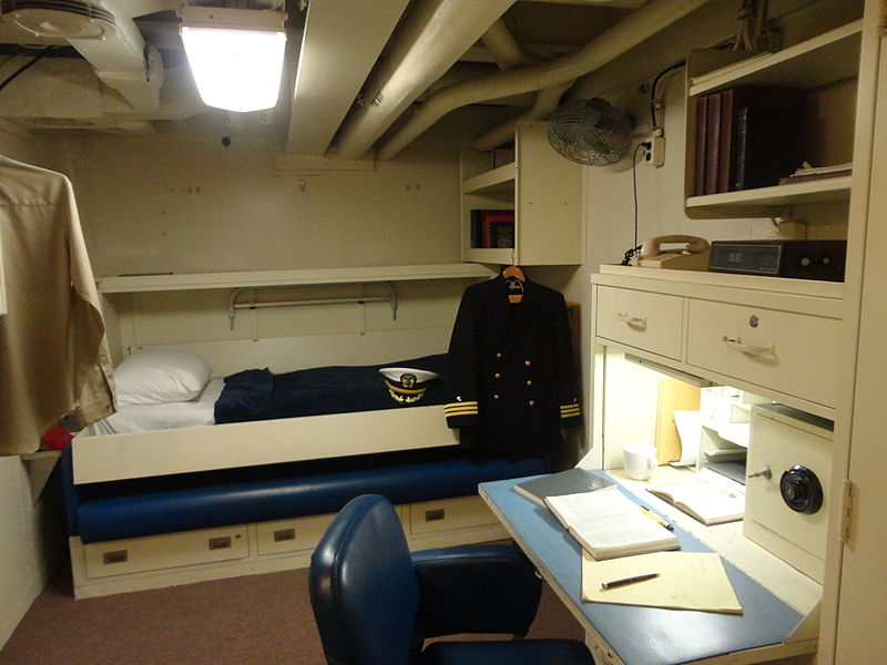File:USS Midway 21 2013-08-23.jpg