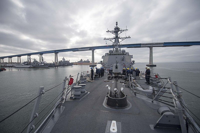 File:USS Shoup gets underway for a composite training unit exercise . (33471111790).jpg