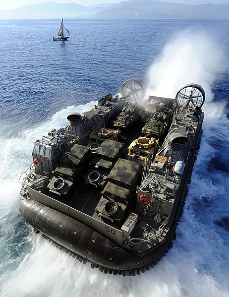 File:US Navy 100122-N-5345W-003 A landing craft air cushion exits the well deck of USS Bataan (LHD 5).jpg