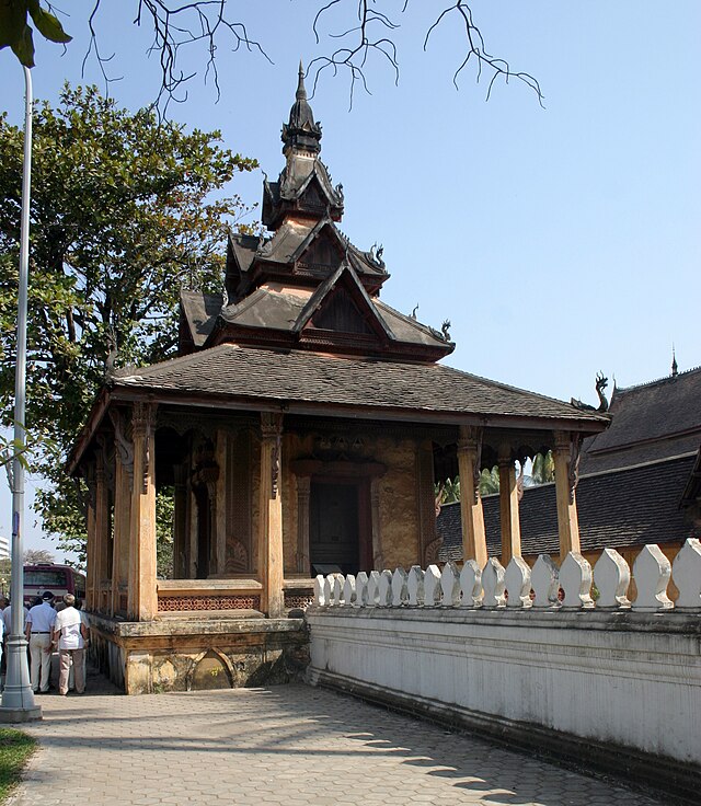 File:Vientiane-Wat_Phra_Keo-30-Bibliothek-gje.jpg