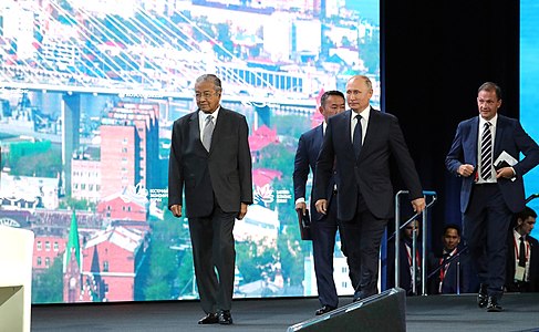 Владимир Путин и Махатхир Мохамад (слева), 5 сентября 2019 г.