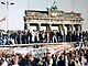 West and East Germans at the Brandenburg Gate in 1989.jpg