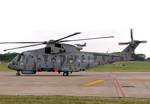 A Merlin HM1 loaded with a Sting Ray torpedo