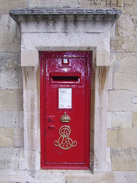 A Royal Mail post box in Windsor in Berkshire bearing the royal cypher of King Edward VII, an intertwined EVIIR