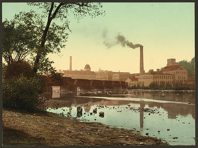 Paper mills in Appleton, 1898