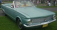 '64 Plymouth Valiant Convertible (Auto classique St. Lazare '10).jpg