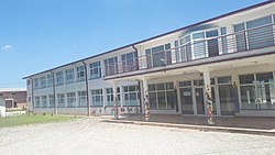 Поглед на основното училиште