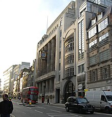 Здание газеты The Daily Telegraph в 1928—1987 гг. (Флит-стрит, д. 135—141)