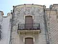 193 Casa Cortinas, c. Torras i Bages 14 (Vic), balcó.jpg