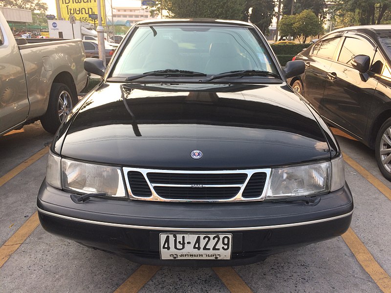 File:1994-1995 Saab 900 (NG) SE 3-Door Hatchbacks (16-01-2018) 05.jpg