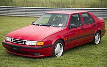 1995 Saab 9000 CS Aero (US) 1995 Saab 9000 Aero in Imola Red, front left (Lime Rock).jpg