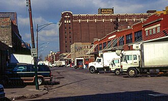 The market in 2002 20020420 11 Fulton St. @ Peoria St. (8107041701).jpg