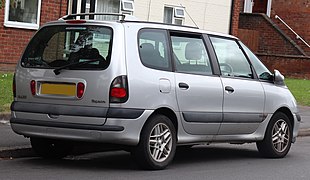 2002 Renault Espace Expression DCi 2.2 Rear.jpg
