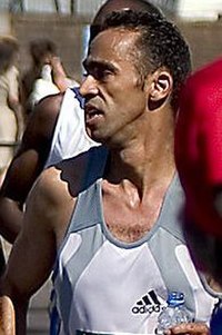 Gharib at the 2005 London Marathon