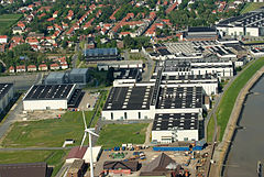 Aerial view of Premium Aerotec in Nordenham (May 2012) 2012-05-13 Nordsee-Luftbilder DSCF8538.jpg