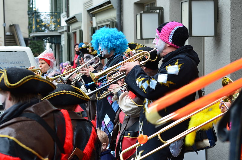 File:2014 Eis-zwei-Geissebei - Guggemusig - Hauptplatz 2014-03-04 15-50-46.JPG