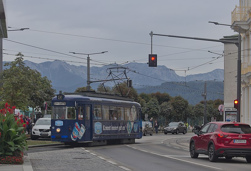 File:2018-08-25 AT Gmunden, Esplanade, Franz-Josef-Platz, GM 10 (50641344873).jpg