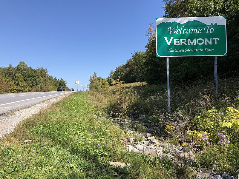 File:2019-09-21 13 01 01 View east at the west end of Vermont State Route 279 (Bennington Bypass), entering Bennington, Bennington County, Vermont from Hoosick, Rensselaer County, New York.jpg